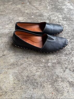 Spring Step Black Leather Slip-On Loafers
